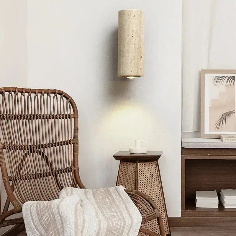 StoneGlow – Wandleuchte Natursteinoptik