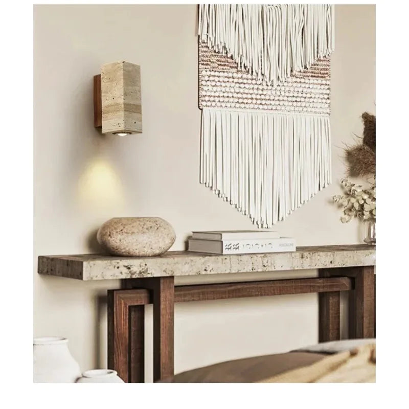StoneGlow – Wandleuchte Natursteinoptik