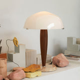 SereniGlow – Künstlerische Tischlampe
