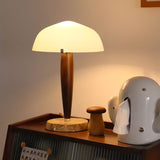 SereniGlow – Künstlerische Tischlampe