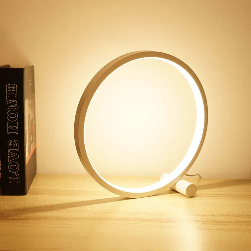 Laylie – Dimmbare Tischlampe