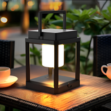 Solaro – Tragbare Outdoor-Lampe mit Solar- & USB-Ladefunktion