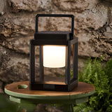 Solaro – Tragbare Outdoor-Lampe mit Solar- & USB-Ladefunktion