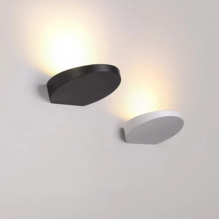 BlackGlow – LED-Wandleuchte