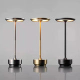 InduLume - Industrielle LED Tischlampe