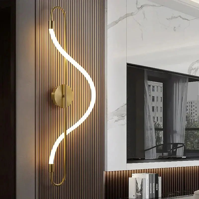 CurveGlow – Moderne LED-Wandleuchte