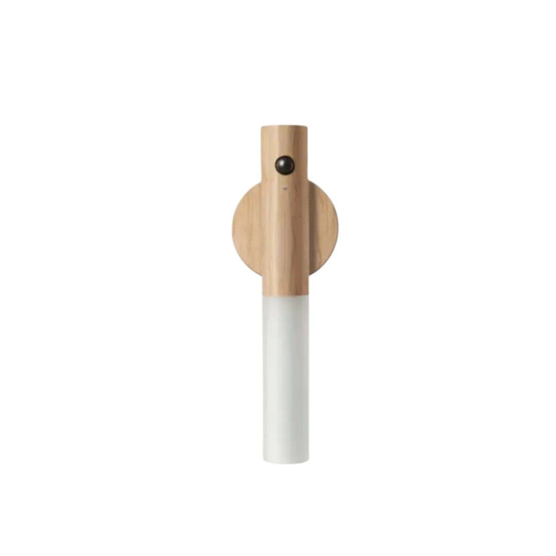 LumiWood – Wiederaufladbares LED Nachtlicht mit Bewegungssensor, USB & Magnetischer Wandhalterung