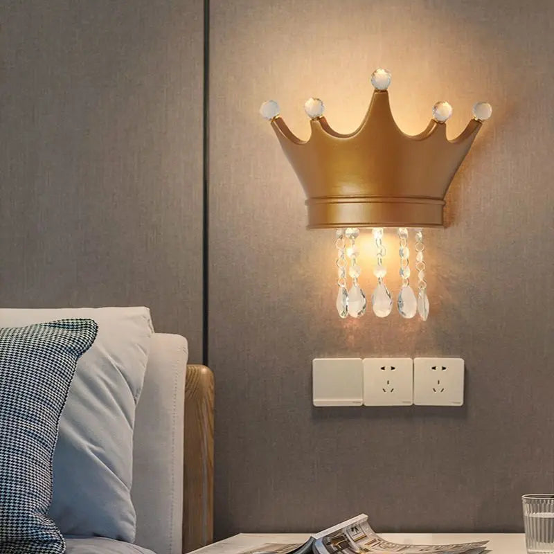 RoyalGlow – Kristall Kronen-Wandleuchte