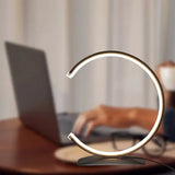 LumiArc - LED Tischlampe