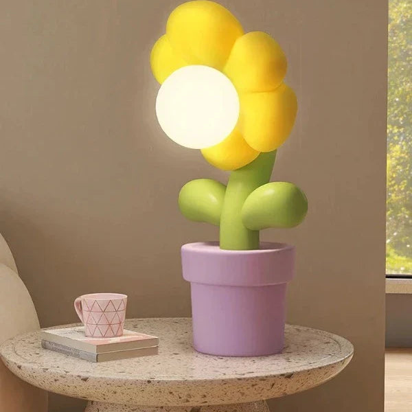 BloomGlow - LED Blumentischlampe