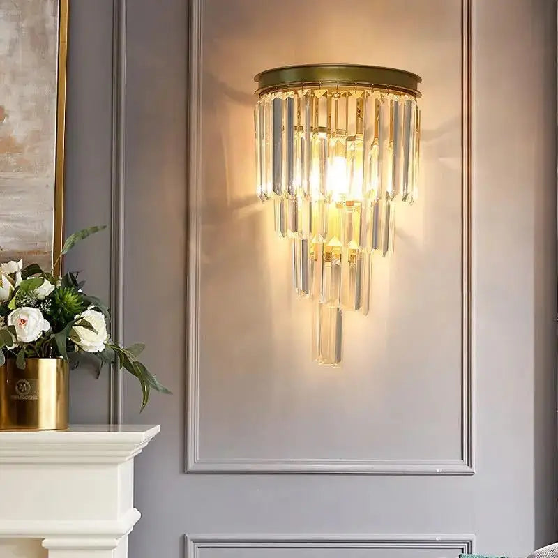 CrystalLuxe – Kristall Wandleuchte