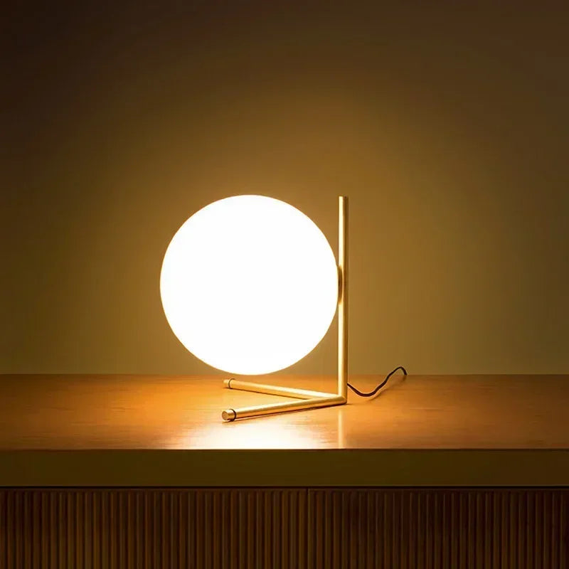 GlassLume - Minimalistische Glaslampe