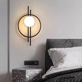 GlobeGlow – LED-Wandleuchte mit Glaskugel