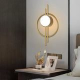 GlobeGlow – LED-Wandleuchte mit Glaskugel
