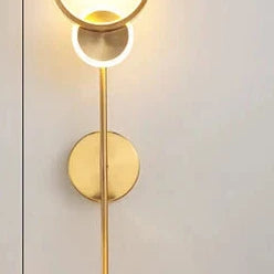 GlowCraft – LED Wandleuchte Gold