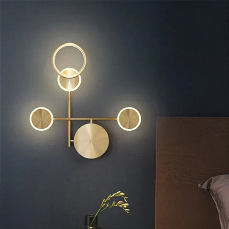 GlowCraft – LED Wandleuchte Gold