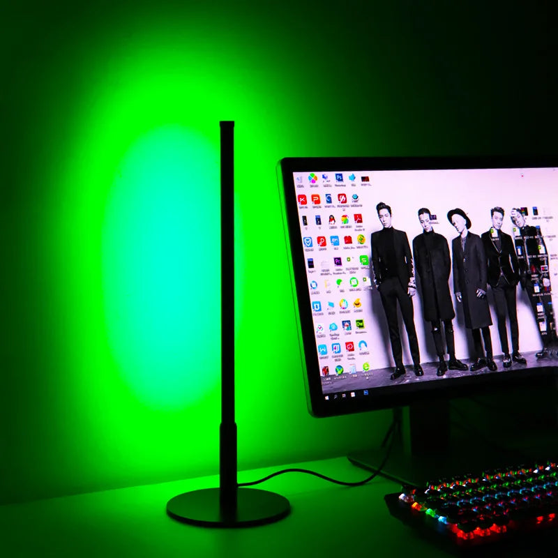 LumiGlow - LED Stehlampe