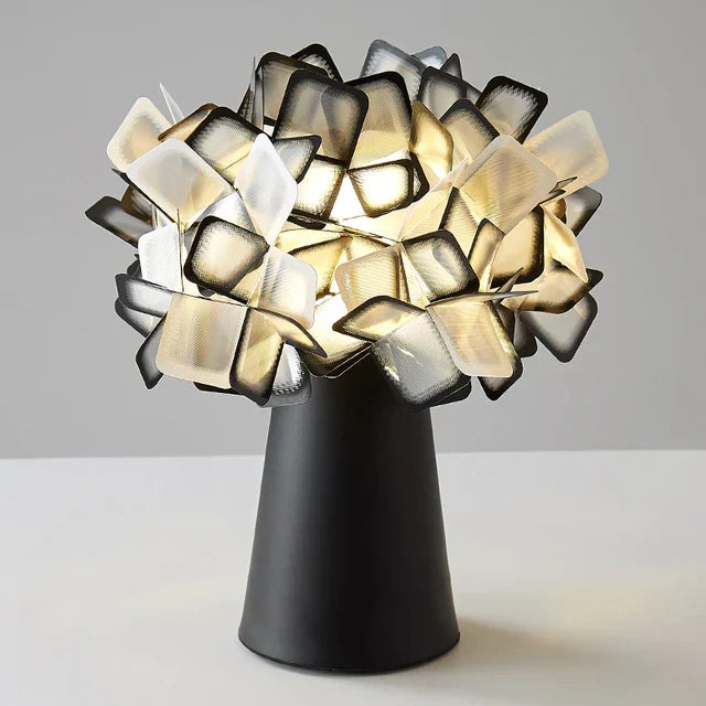 LumiBloom - LED Tischlampe