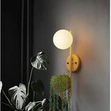 NordicGlow – Wandleuchte mit Pflanzenhalter