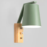 WoodLume – LED Wandleuchte aus Holz