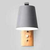 WoodLume – LED Wandleuchte aus Holz