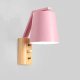 WoodLume – LED Wandleuchte aus Holz