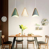 EliLicht – Deckenlampe aus Holz und Metall