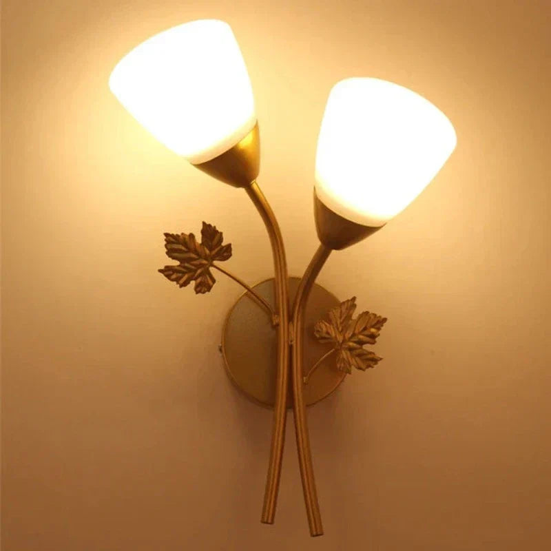 LeafGlow – Vintage Wandleuchte
