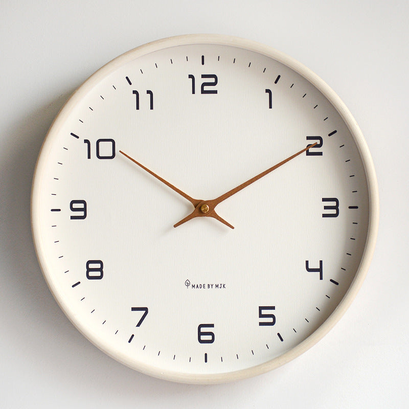 WoodCraft – Minimalistische Wanduhr