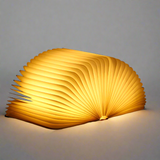 Xandis – LED-Tischlampe in Buchform