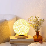 RattanSphere – Rattan Tischlampe