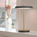 Eden d’Or – Goldene Tischlampe