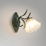 LilyGlow – Wandleuchte mit Blumenmotiv