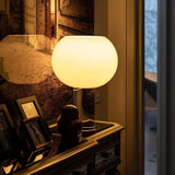 RoyalGlow - Vintage Tischlampe