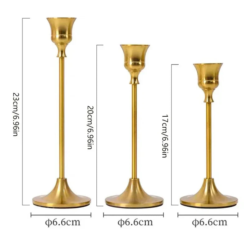 Drömlika – Goldene Kerzenhalter