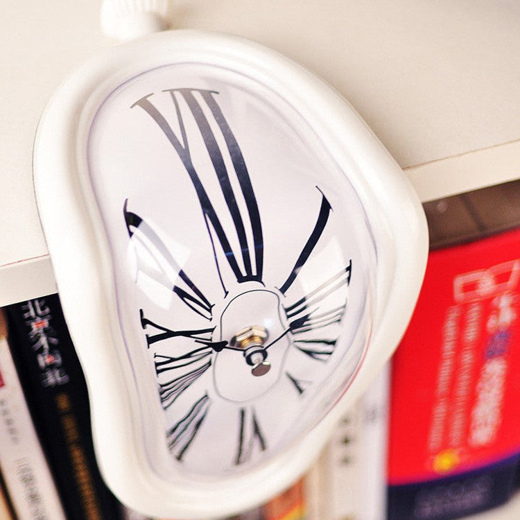 DaliClock – Surrealistische Wanduhr