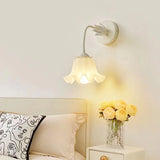FrenchBloom - Wandleuchte mit Blumenmuster