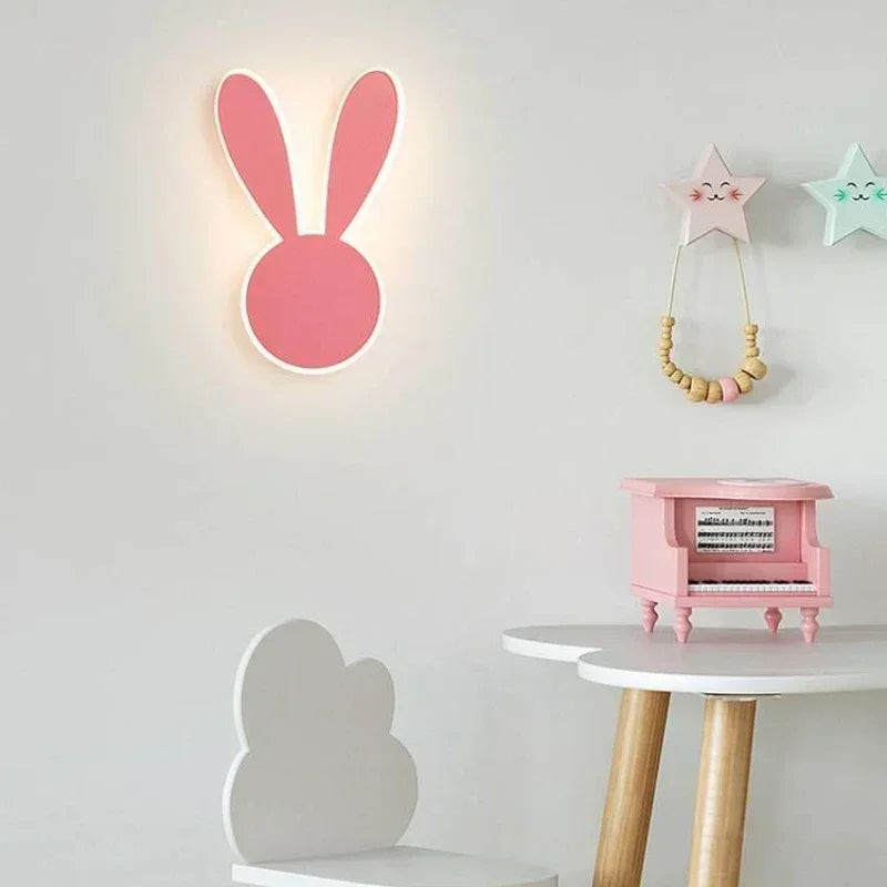 PinkRabbit – LED Wandleuchte