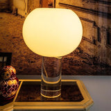 RoyalGlow - Vintage Tischlampe