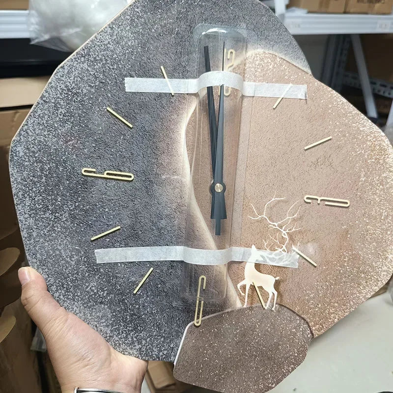 CreamWind - Moderne Wanduhr