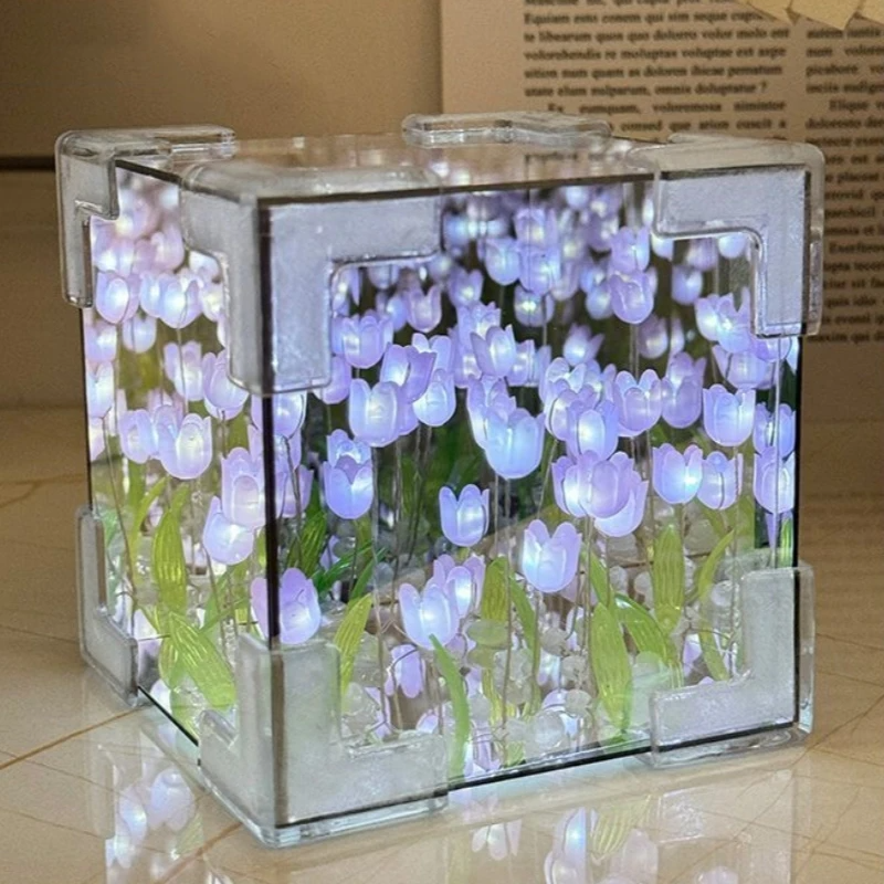 MirrorBloom - DIY Spiegelkubus Lampe