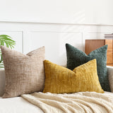 Bamura – Chenille Dekokissen mit Bambusstruktur in Einfarbigem Design
