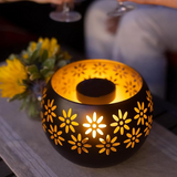 GlowFlame - Tischlampe mit Blumenmuster