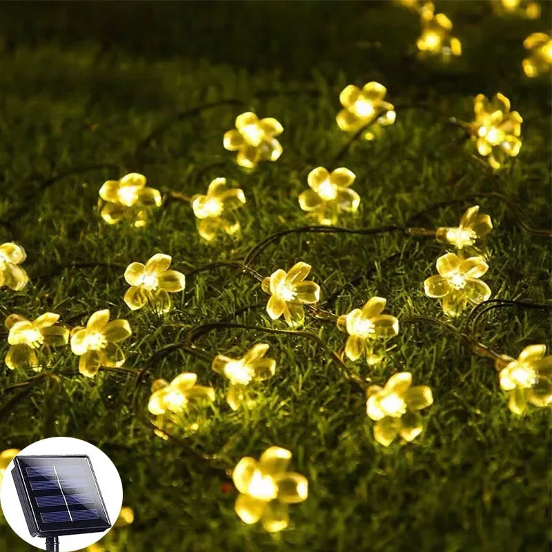 BloomGlow - Solar Gartenleuchte
