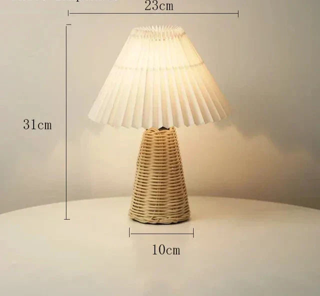 VintageGlow - Rattan Tischlampe