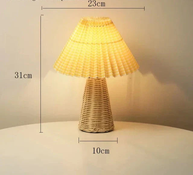 VintageGlow - Rattan Tischlampe