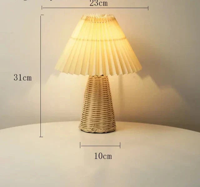 VintageGlow - Rattan Tischlampe