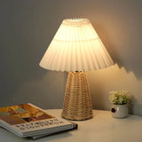 VintageGlow - Rattan Tischlampe