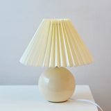 RetroGlow - Vintage Tischlampe