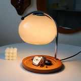 RetroGlaze – Vintage Tischlampe